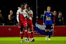 Nhận định, soi k&egrave;o Utrecht vs Lyon, 2h00 ng&agrave;y 26/9: Khởi đầu su&ocirc;n sẻ cho Lyon