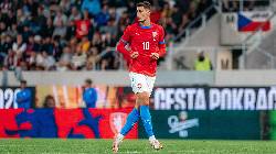 K&egrave;o v&agrave;ng b&oacute;ng đ&aacute; Czech vs Ireland, 02h45 ng&agrave;y 27/3: Điểm tựa