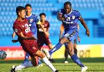Makassar 2-1 B.B&igrave;nh Dương: Đội b&oacute;ng đất Thủ gặp H&agrave; Nội FC ở chung kết!