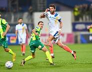 Nhận định, soi k&egrave;o AEK Larnaca vs APOEL, 00h00 ng&agrave;y 28/10: Bất lợi thể lực