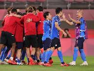 Đội h&igrave;nh ra s&acirc;n ch&iacute;nh thức Nhật Bản vs Trung Quốc, 17h ng&agrave;y 27/1