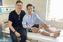 Văn L&acirc;m về Việt Nam thăm H&ugrave;ng Dũng trước khi sang Nhật Bản