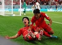 Đội h&igrave;nh ra s&acirc;n ch&iacute;nh thức H&agrave;n Quốc vs Uruguay, 18h ng&agrave;y 28/3