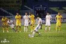 Top ghi b&agrave;n V.League 2021 mới nhất tối 28/4: C&ocirc;ng Phượng tăng tốc