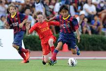 Cựu sao Real Madrid h&eacute; lộ qu&aacute; khứ như 'địa ngục' tại l&ograve; trẻ Barca