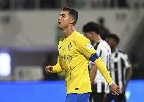 Ronaldo nhận &aacute;n phạt v&igrave; h&agrave;nh vi phản cảm