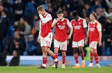 'De Bruyne 2.0' đối diện với tương lai 'u &aacute;m' ở Arsenal