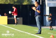 'Ph&eacute;p thuật Park Hang Seo' được b&aacute;n tại Việt Nam v&agrave;o th&aacute;ng 3