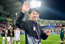 HLV Masatada Ishii tiếc nuối v&agrave; xin lỗi sau khi Th&aacute;i Lan bị loại khỏi Asian Cup 2023