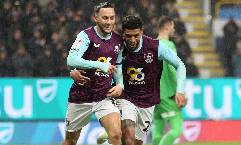 Nhận định, soi k&egrave;o Burnley vs Stoke City, 22h00 ng&agrave;y 1/1: Kh&oacute; thắng c&aacute;ch biệt
