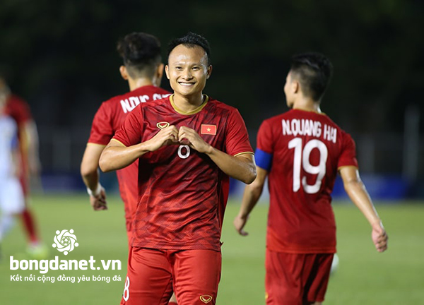 U22 Việt Nam 6-1 U22 L&agrave;o: Bổn cũ soạn lại, U22 Việt Nam x&acirc;y chắc ng&ocirc;i đầu