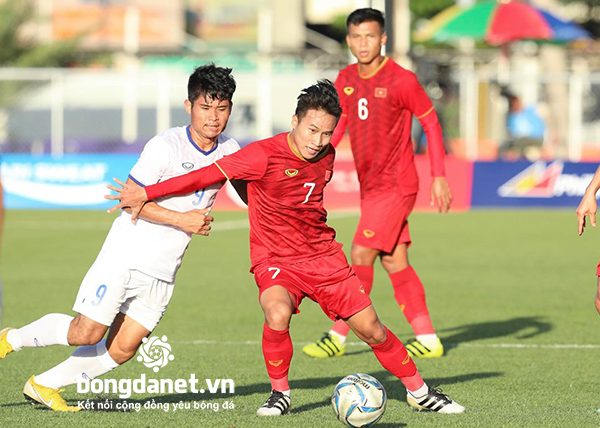 U22 Việt Nam 6-1 U22 L&agrave;o: Bổn cũ soạn lại, U22 Việt Nam x&acirc;y chắc ng&ocirc;i đầu
