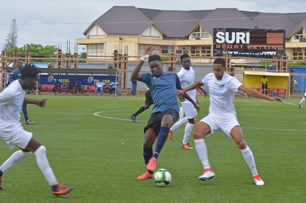 PVV vs Notch, 06h00 ng&agrave;y 2/4: Giữ khoảng c&aacute;ch