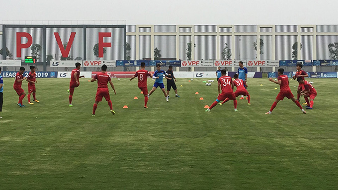 U23 Việt Nam 1-0 U18 Việt Nam: Chiến thắng nhọc nhằn