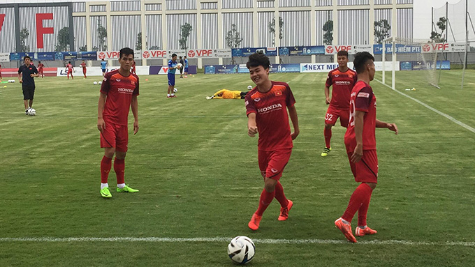 U23 Việt Nam 1-0 U18 Việt Nam: Chiến thắng nhọc nhằn