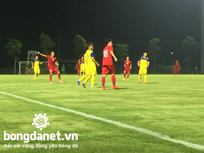 U23 Việt Nam 1-0 U18 Việt Nam: Chiến thắng nhọc nhằn