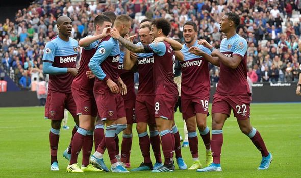 Crystal Palace vs West Ham (22h 26/12): Derby London kh&ocirc;ng m&agrave;u sắc