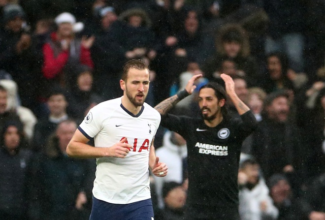 Tottenham 2-1 Brighton: Kane v&agrave; Alli gi&uacute;p G&agrave; trống lội ngược d&ograve;ng