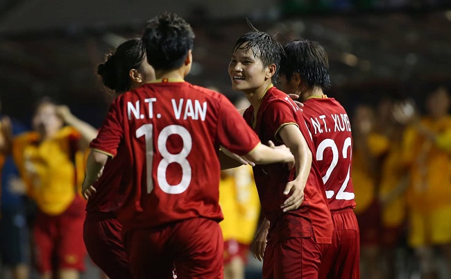 Kết quả Nữ Việt Nam 2-0 Nữ Philippines: Gặp lại Th&aacute;i Lan tại chung kết