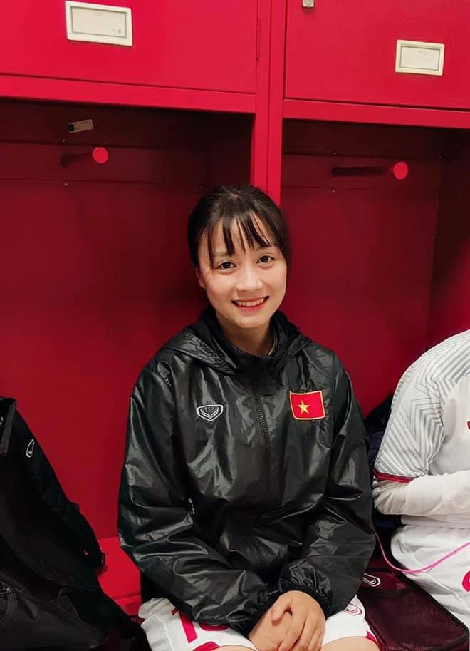 Tiểu sử cầu thủ nữ Ho&agrave;ng Thị Loan b&oacute;ng đ&aacute; nữ Việt Nam, qu&ecirc; ở đ&acirc;u?