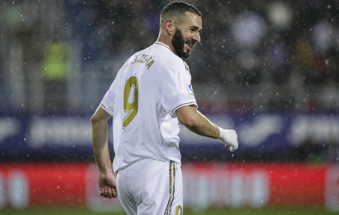 Barcelona vs Real Madrid (2h 19/12): Camp Nou hết &lsquo;thi&ecirc;ng&rsquo;?