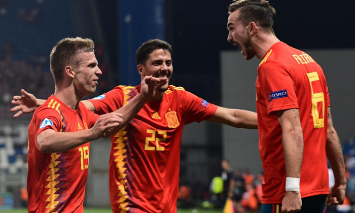 Nh&igrave;n lại những sự kiện nổi bật của b&oacute;ng đ&aacute; thế giới 2019: Messi lại lỡ hẹn với Copa America