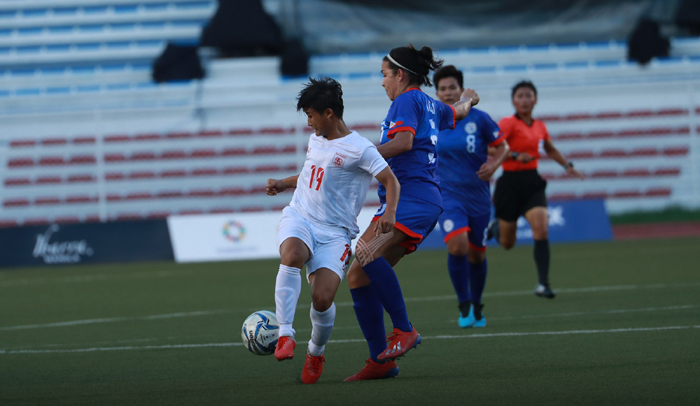 Nữ Myanmar gi&agrave;nh Huy chương Đồng b&oacute;ng đ&aacute; Nữ SEA Games 30