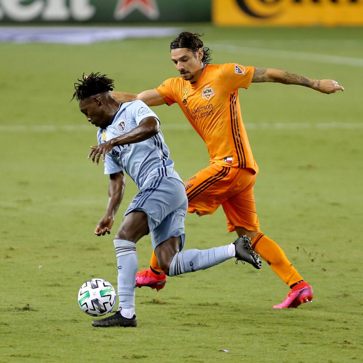 Sporting Kansas vs Nashville, 6h37 ng&agrave;y 12/10: T&acirc;n binh bất bại