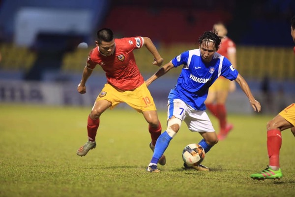 Hồng Lĩnh H&agrave; Tĩnh vs Than Quảng Ninh, 18h ng&agrave;y 15/10: Kh&aacute;ch k&eacute;o d&agrave;i mạch thắng