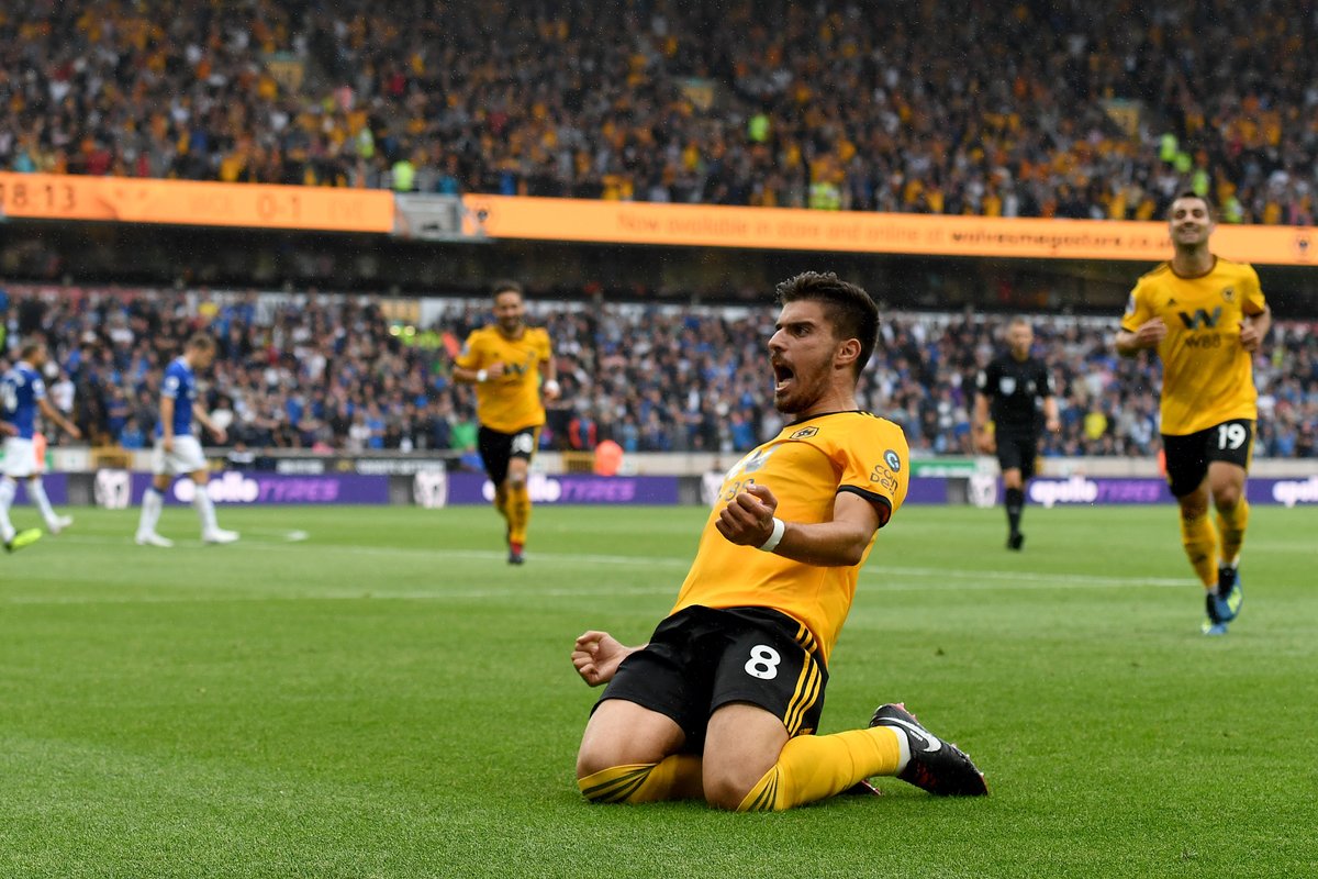 Leeds vs Wolves (2h 20/10): Gh&igrave;m cương ngựa &ocirc;