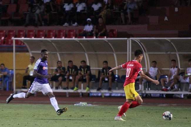 H&agrave; Nội vs Hồng Lĩnh H&agrave; Tĩnh, 19h15 ng&agrave;y 20/10: Kh&oacute; thắng c&aacute;ch biệt