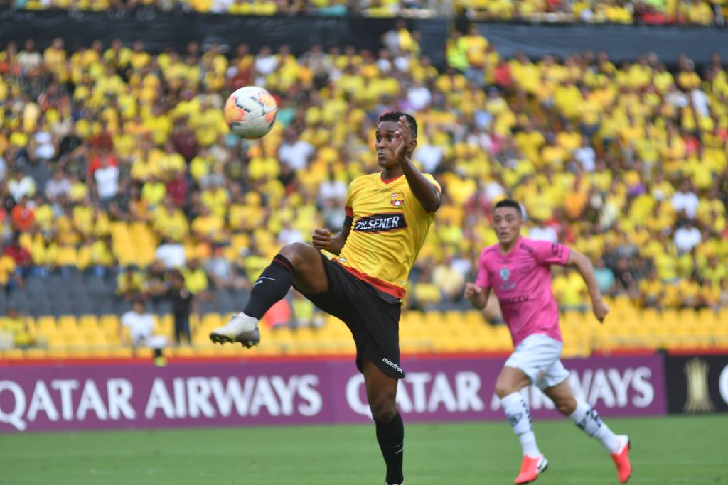 Independiente del Valle vs Barcelona, 7h30 ng&agrave;y 22/10: Kh&aacute;ch nhường chủ