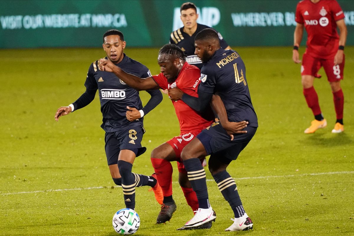 Philadelphia vs Toronto, 6h37 ng&agrave;y 25/10: Điểm tựa Subaru Park