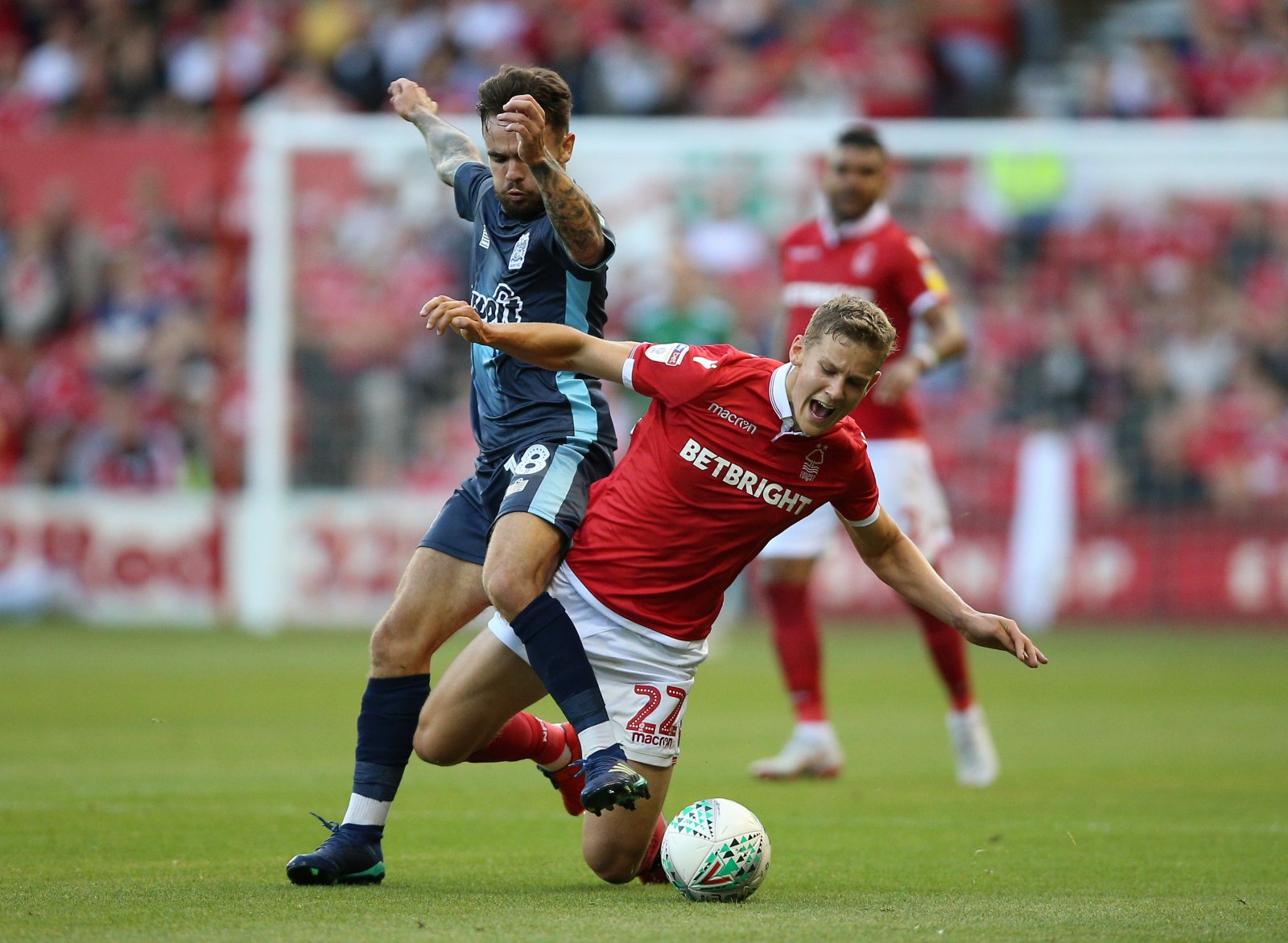 Luton Town vs Nottingham Forest, 2h45 ng&agrave;y 29/10: Duy tr&igrave; sự ổn định