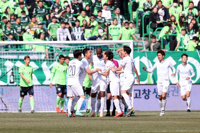 Jeonbuk Motors vs Daegu FC, 13h00 ng&agrave;y 1/11: Thẳng tiến tới ng&ocirc;i v&ocirc; địch