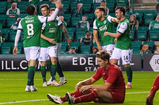 Cove Rangers vs Hibernian FC, 18h30 ng&agrave;y 10/10: Chờ đợi bất ngờ