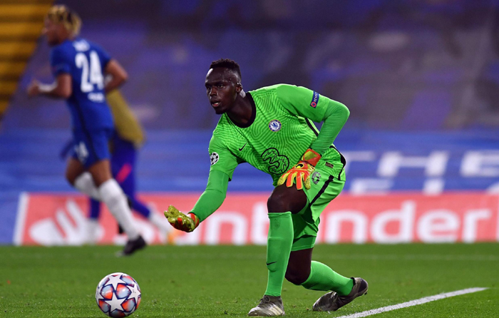 Edouard Mendy hay Kepa bắt ch&iacute;nh ở đại chiến MU vs Chelsea?