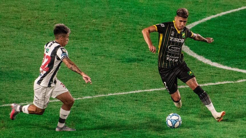 Defensa y Justicia vs Independiente, 4h45 ng&agrave;y 16/11: Bổn cũ soạn lại