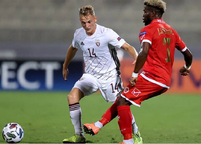 Latvia vs Đảo Faroe (0h 15/11): Kh&aacute;ch thăng hạng