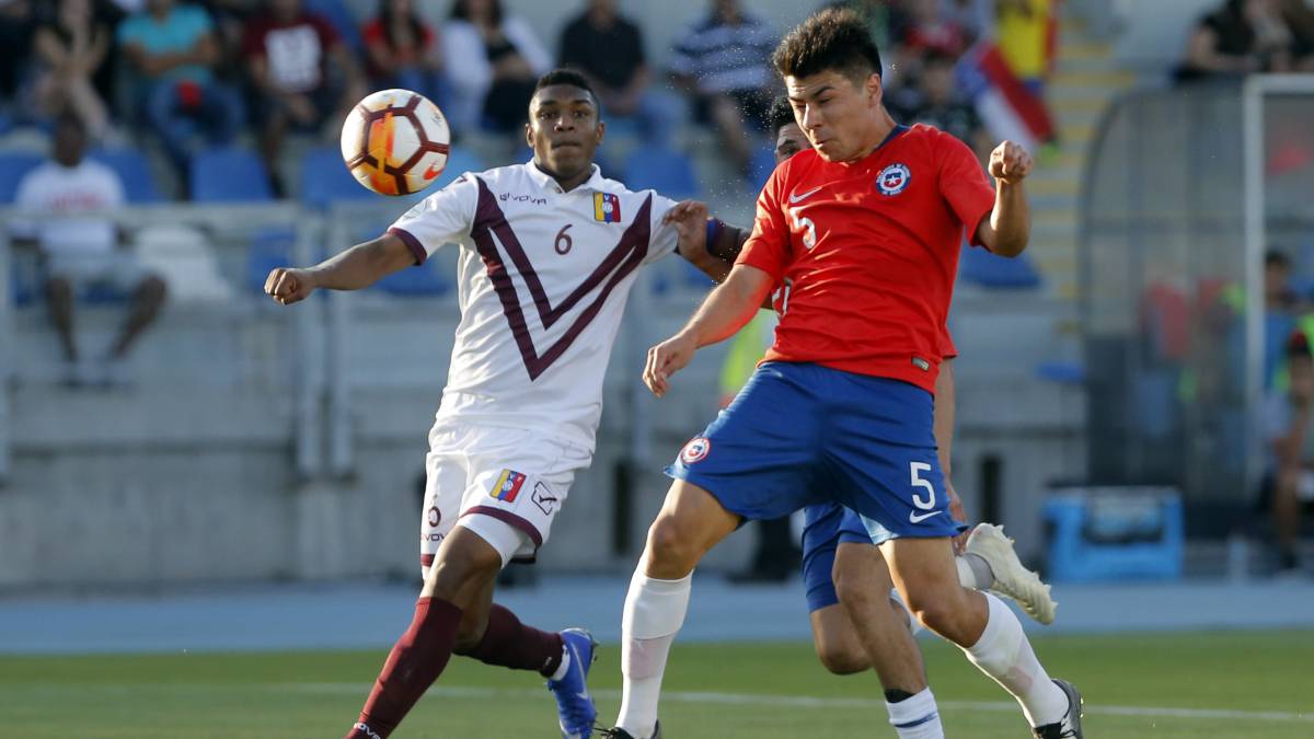 Venezuela vs Chile (4h 18/11): Con mồi ưa th&iacute;ch