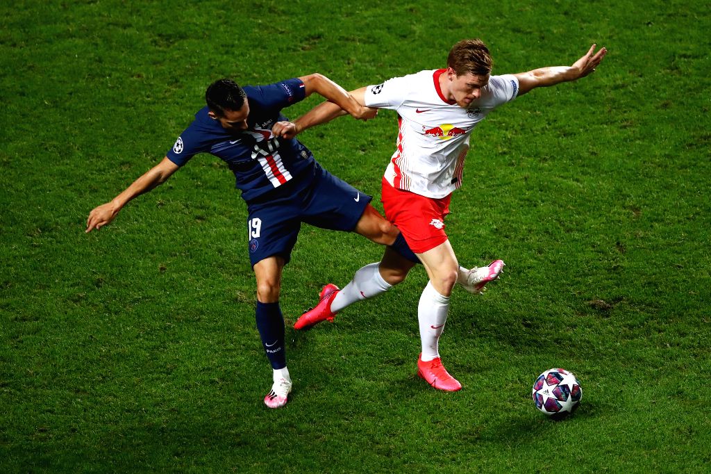 RB Leipzig vs PSG (3h 5/11): Chủ nh&agrave; đ&ograve;i nợ