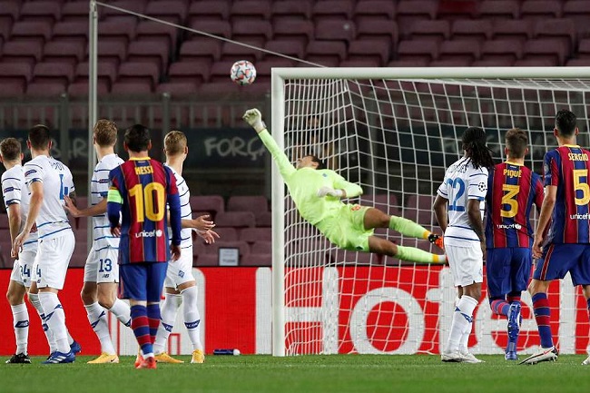 Dynamo Kyiv vs Barcelona, 3h00 ng&agrave;y 25/11: Mục ti&ecirc;u kh&aacute;c nhau