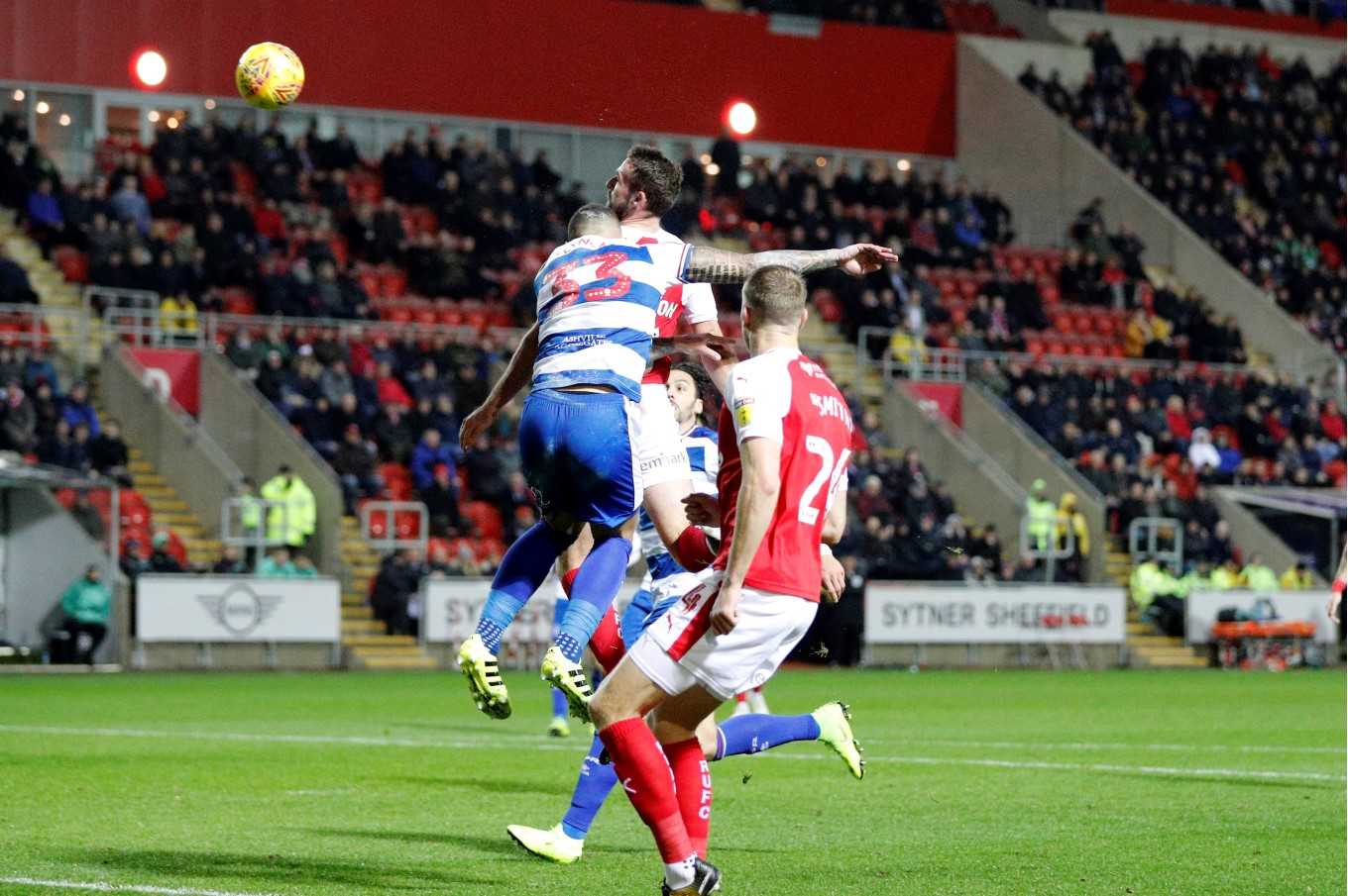 QPR vs Rotherham, 2h ng&agrave;y 25/11: Sa lầy ở DW