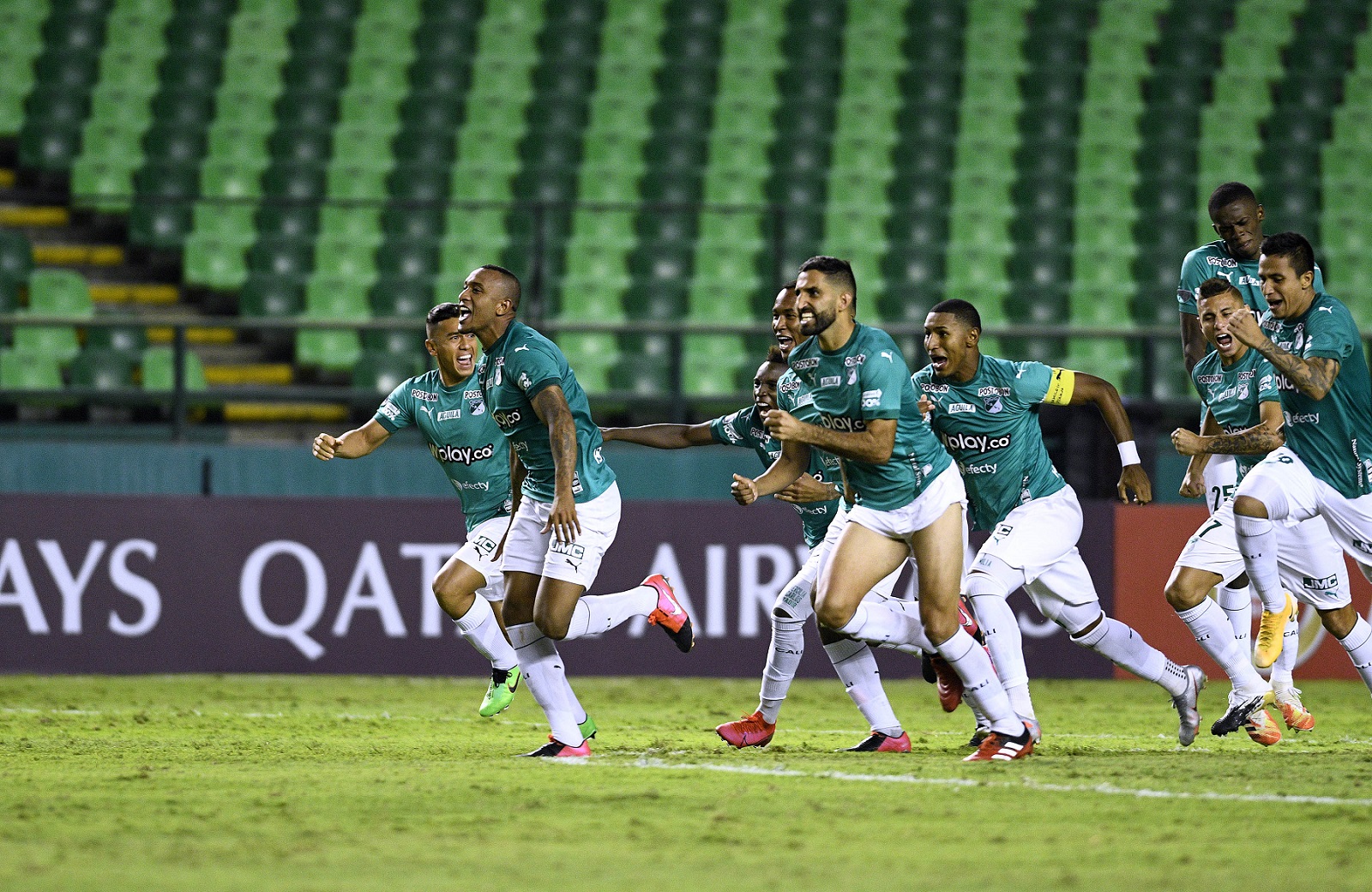 Velez Sarsfield vs Deportivo Cali, 7h30 ng&agrave;y 25/11: Kinh nghiệm l&ecirc;n tiếng