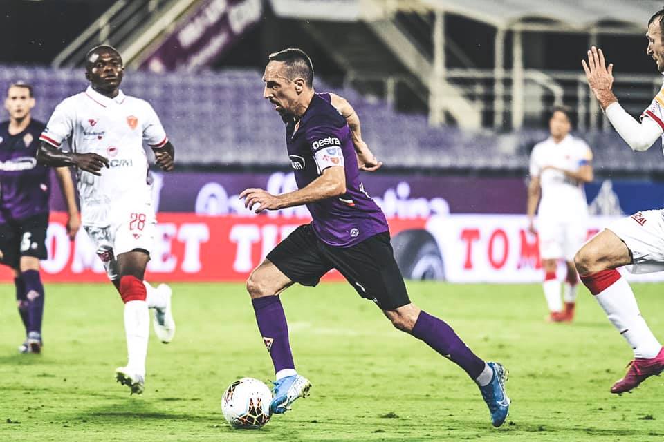 Udinese vs Fiorentina, 23h30 ng&agrave;y 25/11: Sắc t&iacute;m hồi sinh