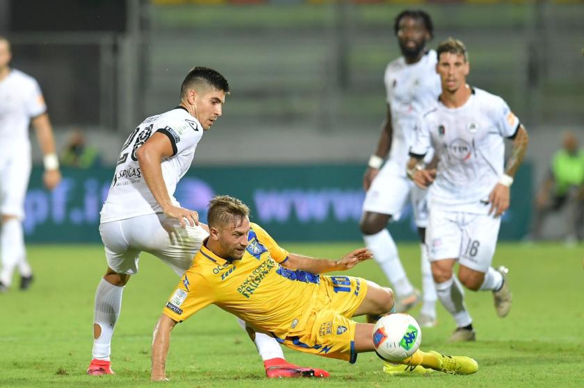 Bologna vs Spezia, 23h30 ng&agrave;y 25/11: K&eacute;o nhau sang hiệp phụ