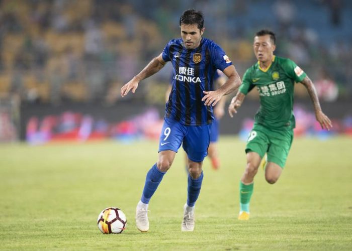 Beijing Guoan vs Chengdu Better, 18h35 ng&agrave;y 28/11: Cơ hội cho đội hạng dưới