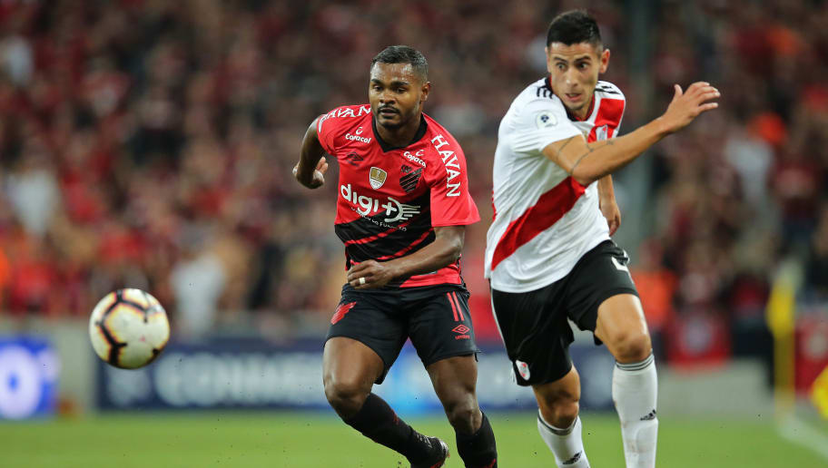 River Plate vs Athletico PR, 5h15 ng&agrave;y 2/12: V&eacute; cho chủ nh&agrave;