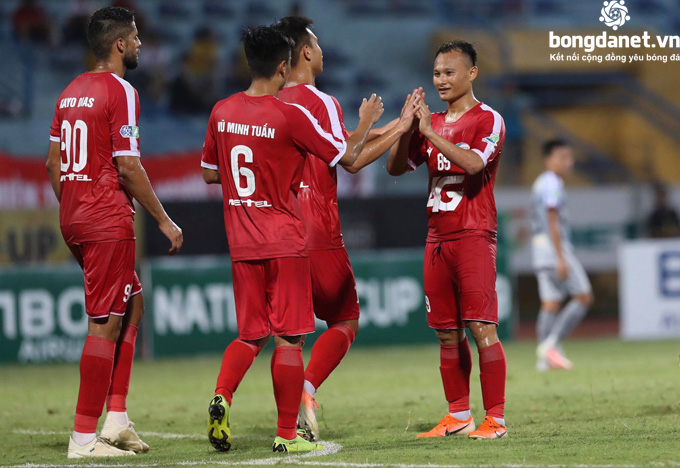 Top ghi b&agrave;n, Vua ph&aacute; lưới V-League 2020: C&ocirc;ng Phượng số 1 Việt Nam