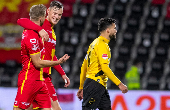 Go Ahead Eagles vs Den Bosch, 18h15 ng&agrave;y 15/11: Đến l&uacute;c ph&aacute; dớp